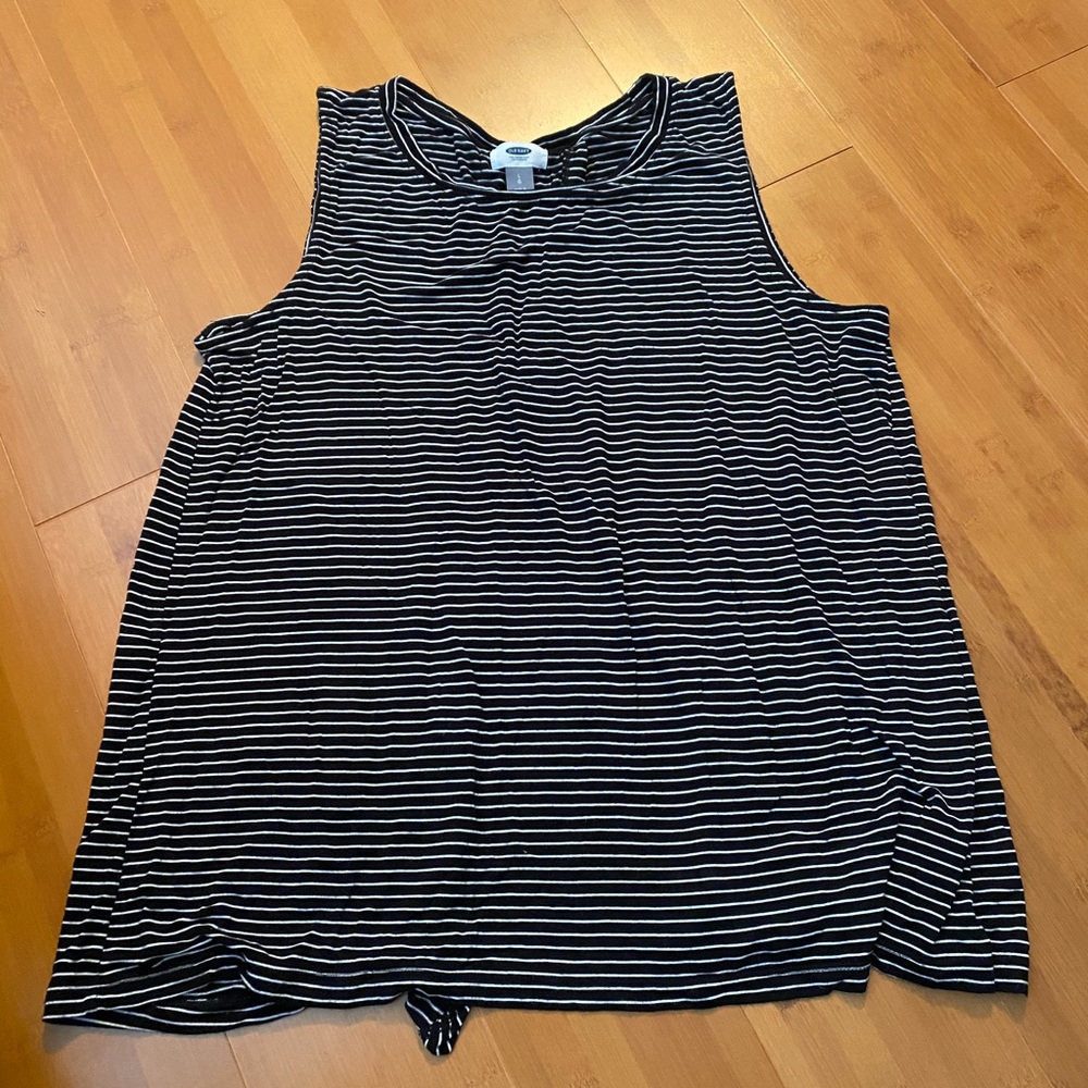 Old navy tank top